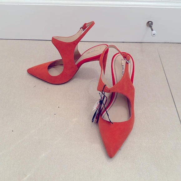 Brand, new genuine, leather Zara mules Size 6. - Picture 3 of 4